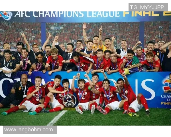 成都足球队状态变革引发热议球迷期待新篇章的崛起与挑战